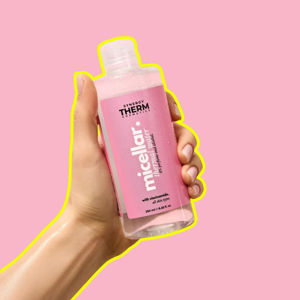 Thermal Micellar Water with Niacinamide and Betaine effectively removes makeup and impurities without irritating the skin - Image 1