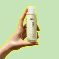 AHA/PHA Exfoliating Toner, Exfoliate Toner, with Glycolic Acid and Gluconolactone, gently exfoliates skin and cleanses pores