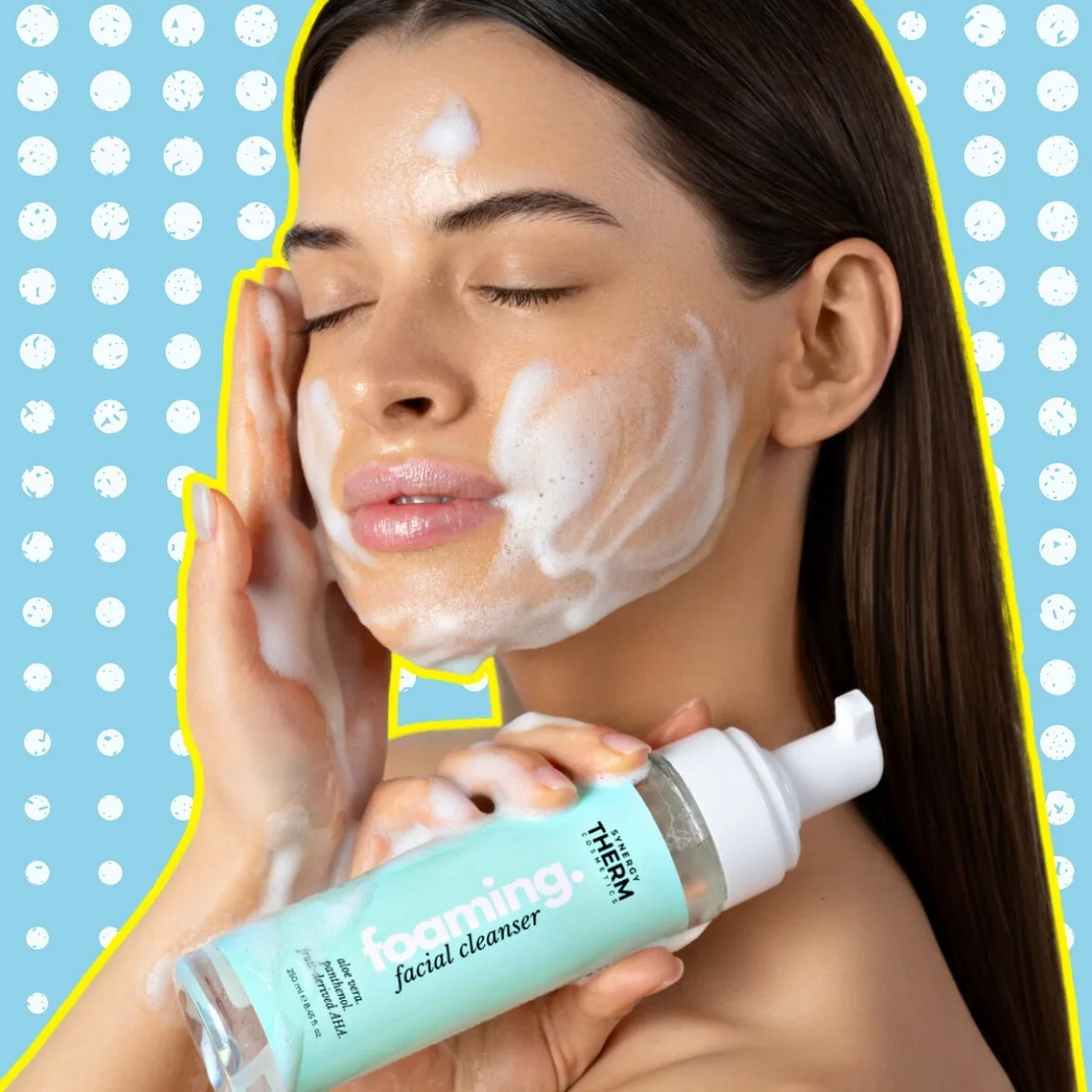 Foaming Facial Cleanser with Fruit-derived Acids, Aloe Vera and Panthenol - Image 2