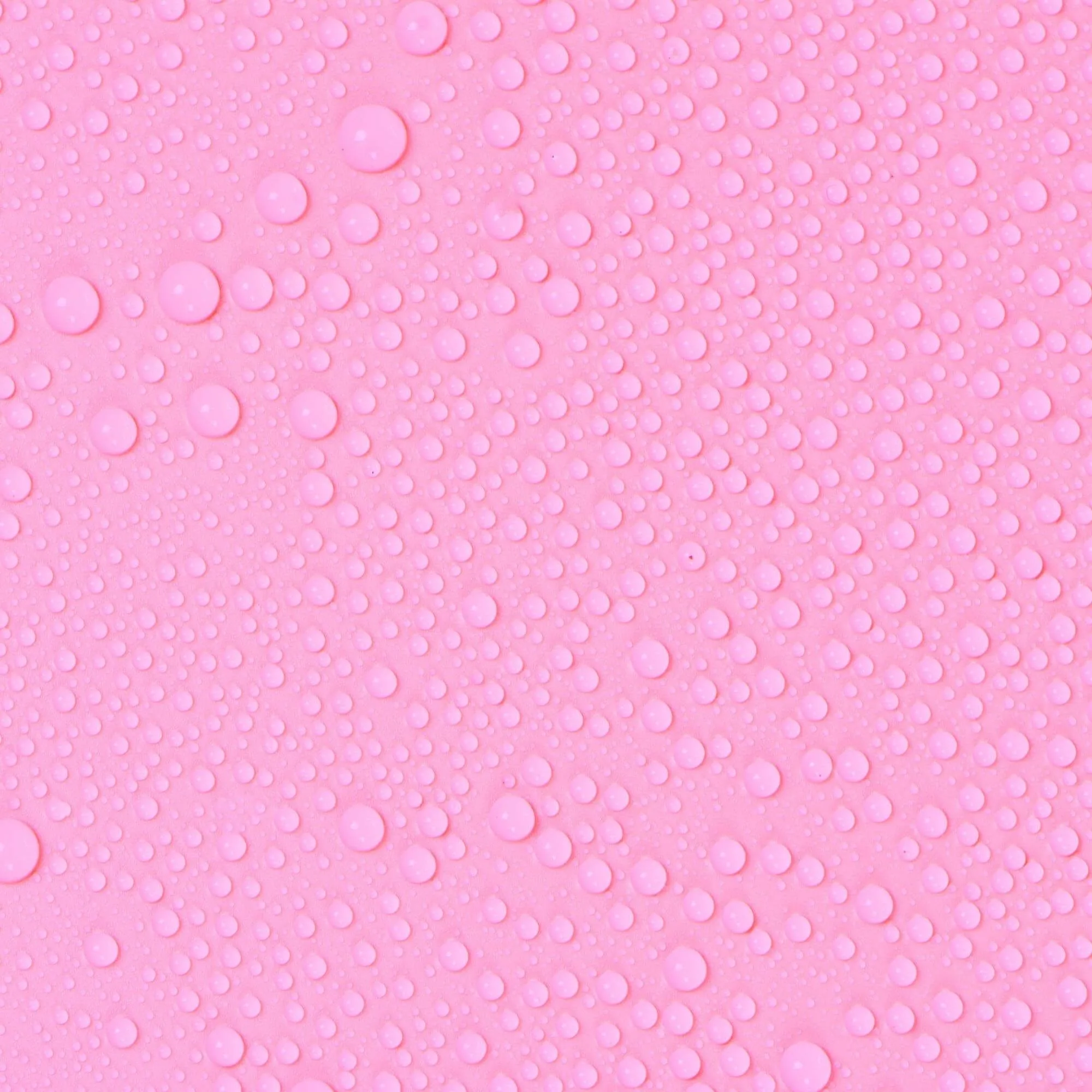 Thermal Micellar Water with Niacinamide and Betaine effectively removes makeup and impurities without irritating the skin - Image 3